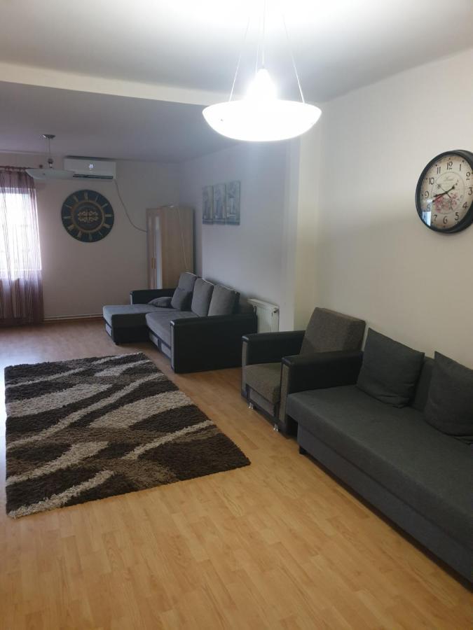 Mamaia Faleza Nord Констанца Экстерьер фото